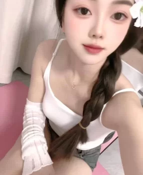 极品黑丝翘臀小姐姐