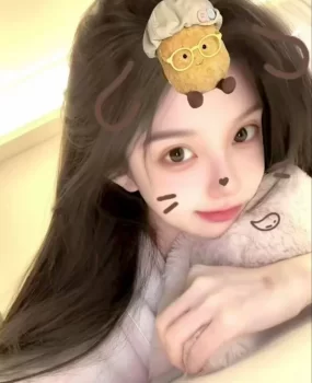 南开白皙长腿小姐姐