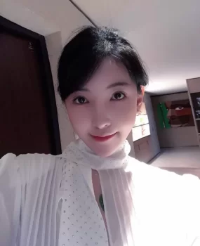 170大长腿御姐兼职长得漂亮