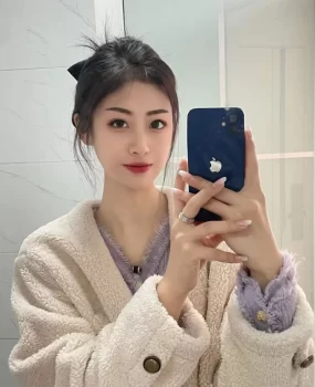 滨州 万达附近 苗苗03年