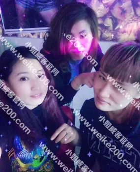 十几个少妇的小店，非常不错，推荐