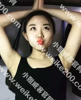 内大的大三女生，真是紧啊，真苗条啊！