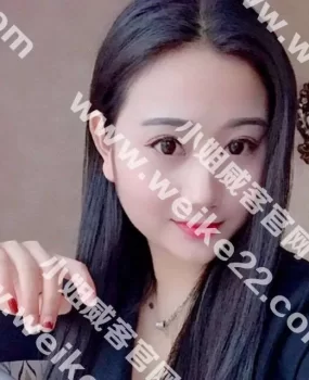 一个丰满的美女少妇胸是真的大