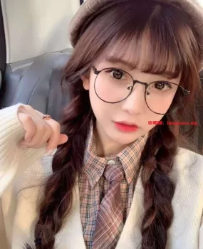 老婆回娘家，上遵义市里完了个学生小妹