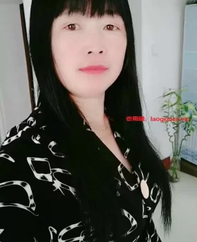 儿童公园附近熟女绮梦
