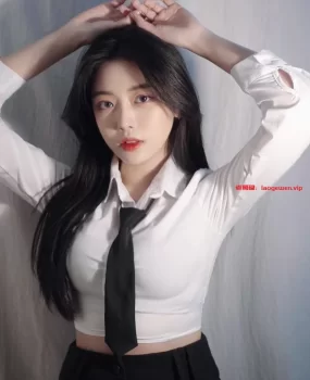 性感小姐姐在校兼职